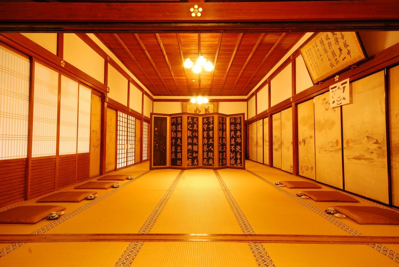 Koyasan Shukubo Saizenin Hotel Exterior foto